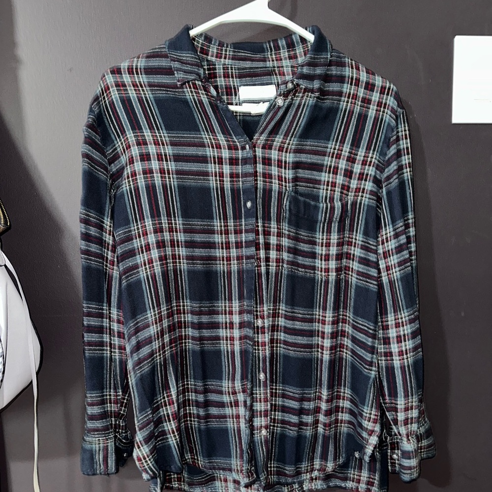 Treasure & Bond Blue and Red Plaid Button-Down Shirt
Cottagecore